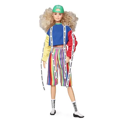 Barbie GHT92 BMR1959 Fashion Doll with Curly Blonde Hair, in Colour Block Sweatshirt with Logo T