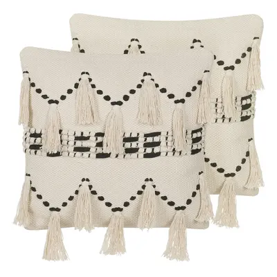 Set of Cotton Cushions with Tassels x cm Beige and Black THONDI