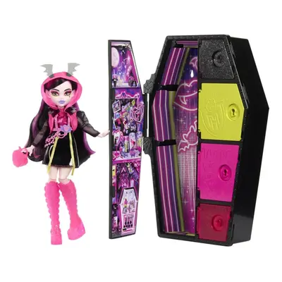 Monster High Skulltimate Secrets Neon Frights Series Draculaura Doll