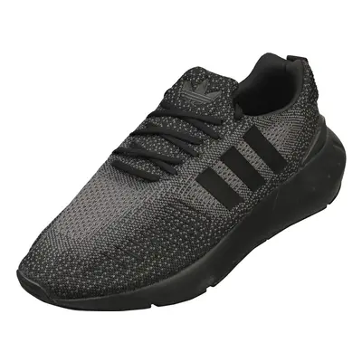 (10) adidas Swift Run Mens Fashion Trainers in Black Grey