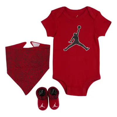 Nike Baby Boys' 3-Piece Layette Set (6-12 Months Red/Black-R78)