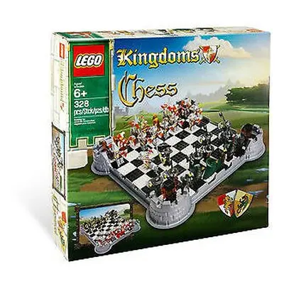 LEGO KINGDOMS CASTLE CHESS SET - BRAND NEW ~ RETIRED