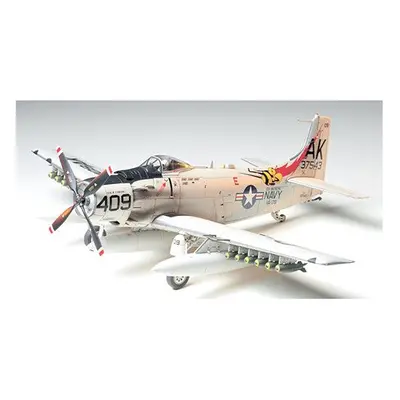 TAMIYA 1/48 A1H Skyraider USN TAM61058