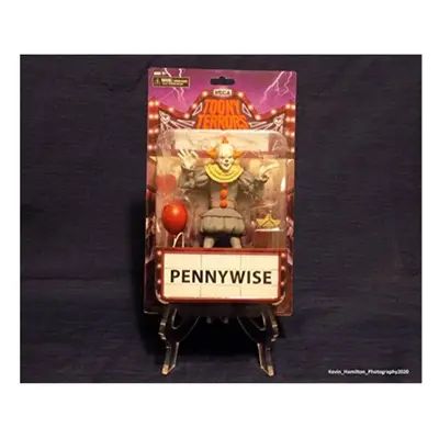 NECA Toony Terrors IT 6? Scale Action Figure Stylized Pennywise