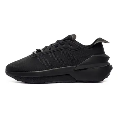 (11) Adidas Avryn Boost Mens