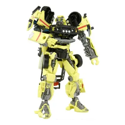 Ratchet Premium Finish Transformers SS04 Studio Series Action Figure