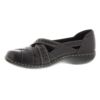 Clarks Women's Ashland Spin Q Slip-On Loafer Black 7.5 Wide