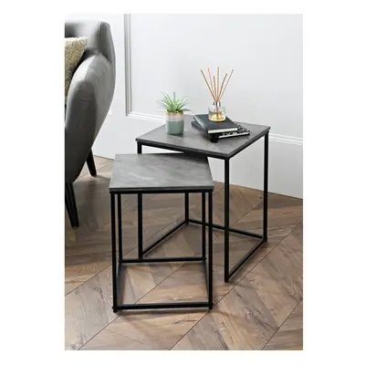 Chicago Nest of Tables keep your living area tidy x x 50cm