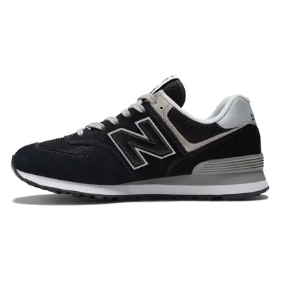 New Balance Men's Core Sneaker Black/White 9.5