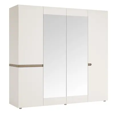 4 Door Robe with mirrors and Internal shelving