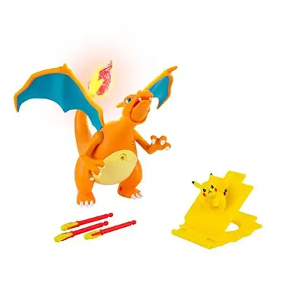 PokÃ¨mon PKW2731 Deluxe Feature Includes Interactive Charizard Plus 2-inch Pikachu Figure Launch