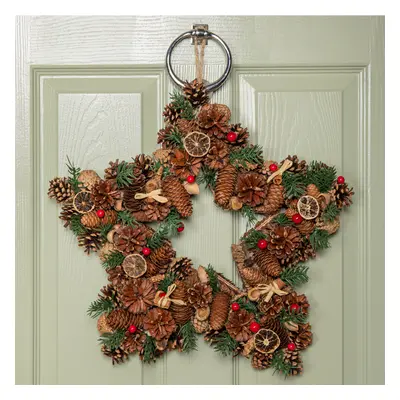 45cm Winter Spice Star Hanging Christmas Wreath with Pine Cones Red Berries & Dried Fruit