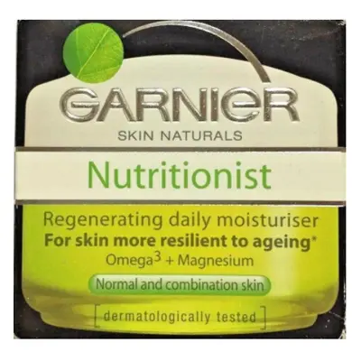 Garnier nutritionist regenerating daily mosturiser 50ml