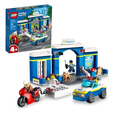 LEGO City Police Station Chase 60370, Playset with Car Toy and Motorbike, Breakout Jail, Minifig