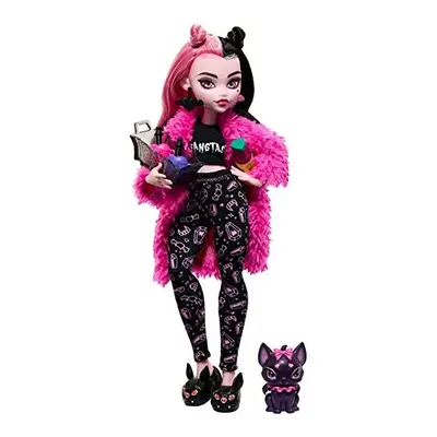 Monster High Doll And Sleepover Accessories, Draculaura Doll Pet Bat Count Fabulous, Creepover P