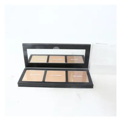 (Get It Glowin') Mac Hyper Real Glow Higlighter Palette / New With Box