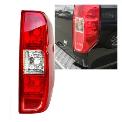 Right Driver Side Rear Fog Light Lamp for Nissan Navara D40 2014 (UK Spec)