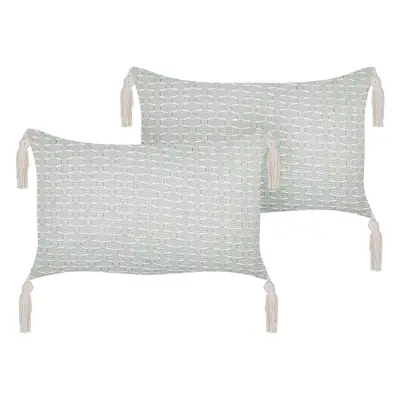 Set of Decorative Cushions HAKONE x cm Mint Green Geometric Pattern