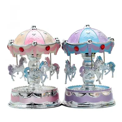 (Pink) LED Light Music Box Romantic Gift Clockwork Music Box