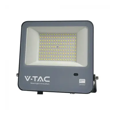 VT-44103PS 100W PHOTOCELL SENSOR FLOODLIGHT-SAMSUNG CHIP(1M WIRE) CCT:6500K BLACK BODY 135LM/W