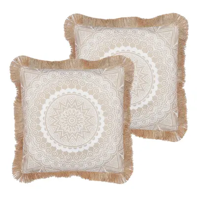 Set of Cushions Boho Motif x cm Beige and White AGRIMONY