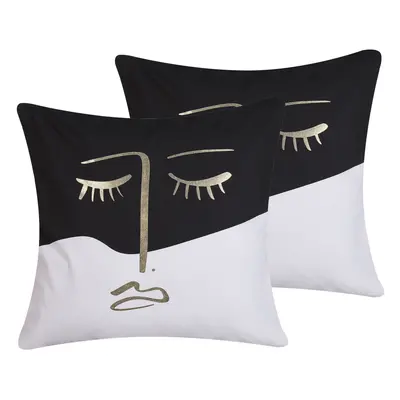 Set of Cotton Cushions Face Print x cm Black and White ABELIA