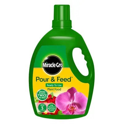 Miracle-Gro Pour & Feed Litres Liquid Plant Food