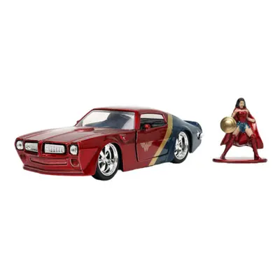 DC Comics Pontiac Firebird with Wonder Woman 1:32 Scale