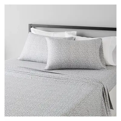 Amazon Basics Lightweight Super Soft Easy Care Microfiber Piece Bed Sheet Set With 14-Inch Deep 