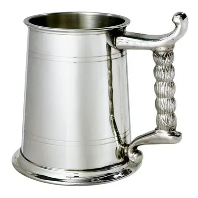 Rope handle one pint pewter tankard