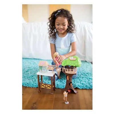 Barbie Animal Rescuer Doll & Playset