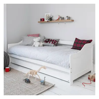 Hove Day Bed with Pullout Trundle in Classic White