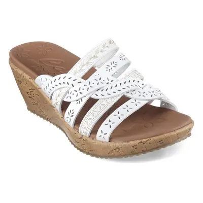 Skechers Women's Beverlee-New Resort Wedge Sandal White 7.5