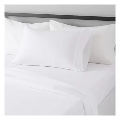 Amazon Basics Lightweight Super Soft Easy Care Microfiber 3-Piece Bed Sheet Set with 14-Inch Dee