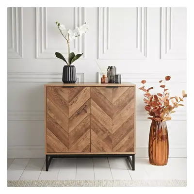 Rustic Oak 2-Door Sideboard - Multi-Storage Cabinet for Dining Room