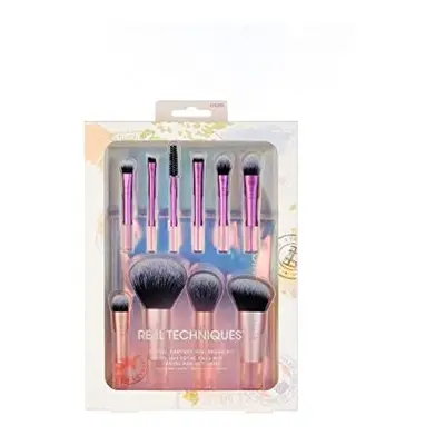 Real Technique Travel Fanstasy Mini Brush Kit, Makeup Brushes, Mini Sized Brushes, Perfect For T