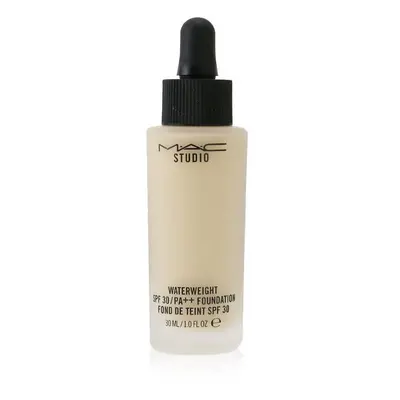 Studio Waterweight Foundation Spf - # Nc15 (light With Golden Undertone) - 30ml/1oz