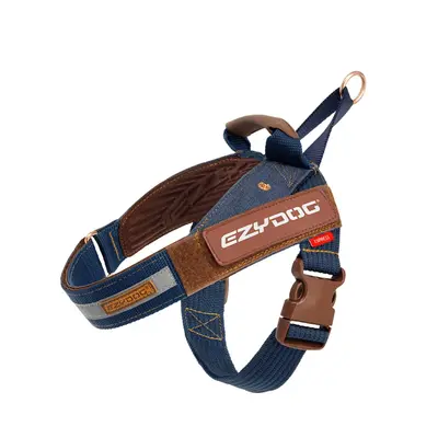 EzyDog Express Dog Harness | Dog Harness for Small, Medium and Large Dogs, Angled Ergonomic Desi