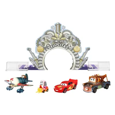 Disney Cars On The Road Showtime Story Pack with Road Trip Lightning