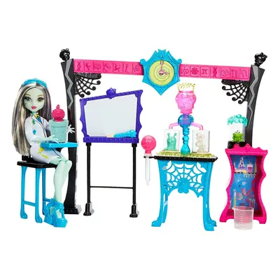 Mattel DNX37 - Science Class Colour Change Playset with Frankie Stein