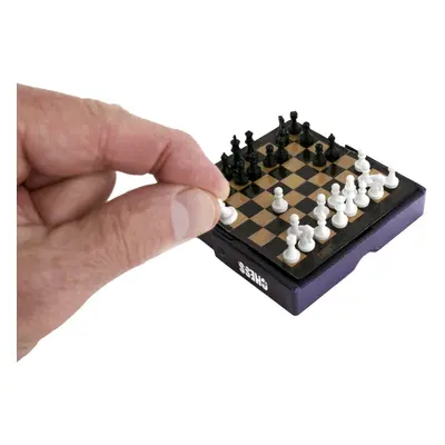 Worlds Smallest chess, Super Fun for Outdoors, Travel & Family game Night