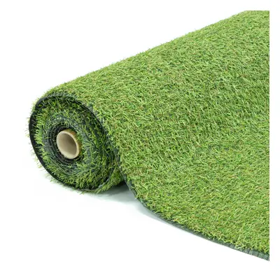 GardenKraft 4m x 1m 15mm Pile High Artificial Grass / Light Green