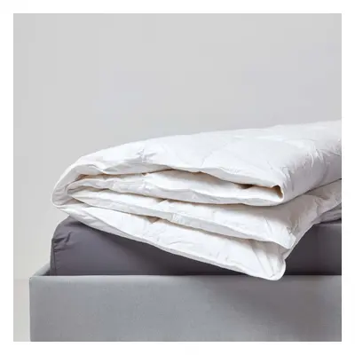 Homescapes Goose Feather and Down 4.5 Tog Summer Duvet