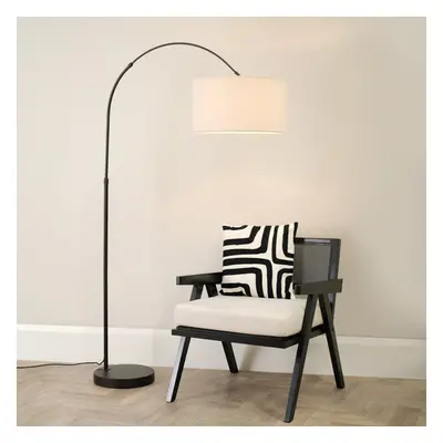 ValueLights Louis Black Arched Floor Lamp with Cream Boucle Shade