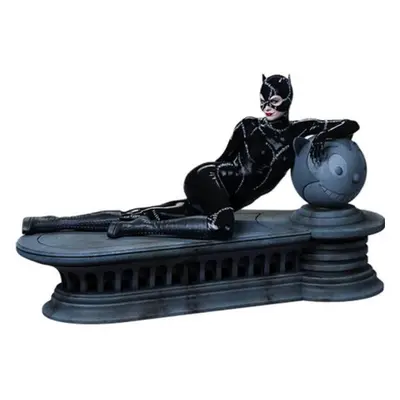 Batman Returns Catwoman 1:4 Scale Maquette