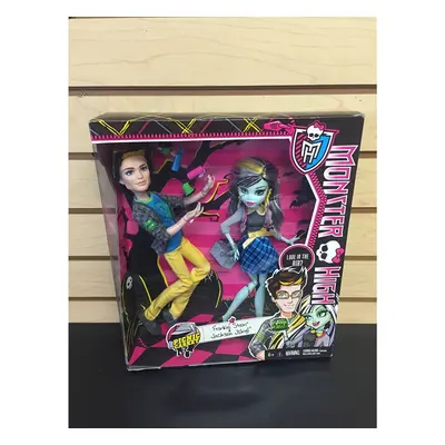 Monster High Picnic Casket Pack - Jackson Jekyll and Frankie Stein