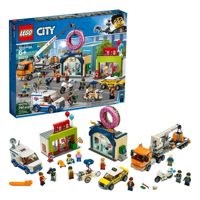 LEGO City Donut Shop Opening Store Opening Build and Play with T