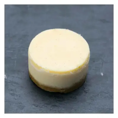 Prestige Frozen Mini Vanilla Cheesecakes - 48x25g