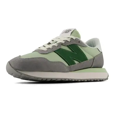 New Balance Women's V1 Sneaker Green/Grey 6.5