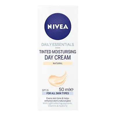 Nivea Visage Daily Essentials Tinted Moisturising Day Cream Natural SPF (50ml)